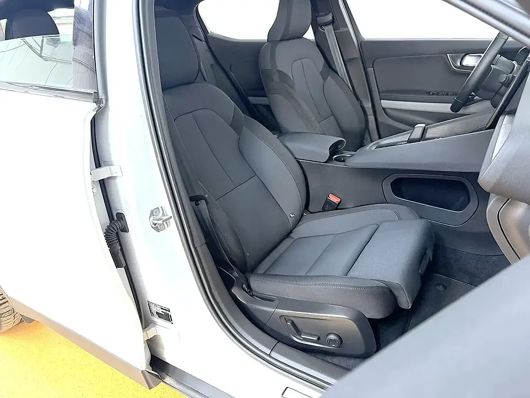 Polestar 2 78 kWh EV Long Range Dual Motor - Thumbnail 9