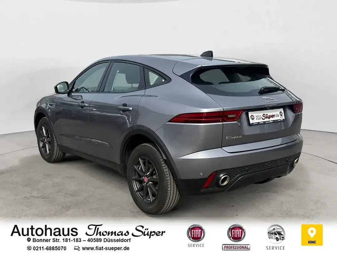 Jaguar E-Pace 4x4 - Thumbnail 4