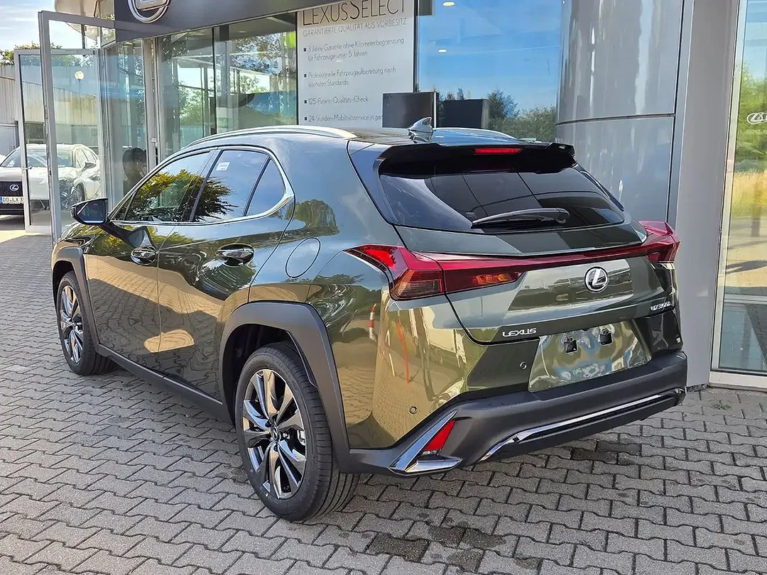 Lexus UX 300h F SPORT Design - foto 2