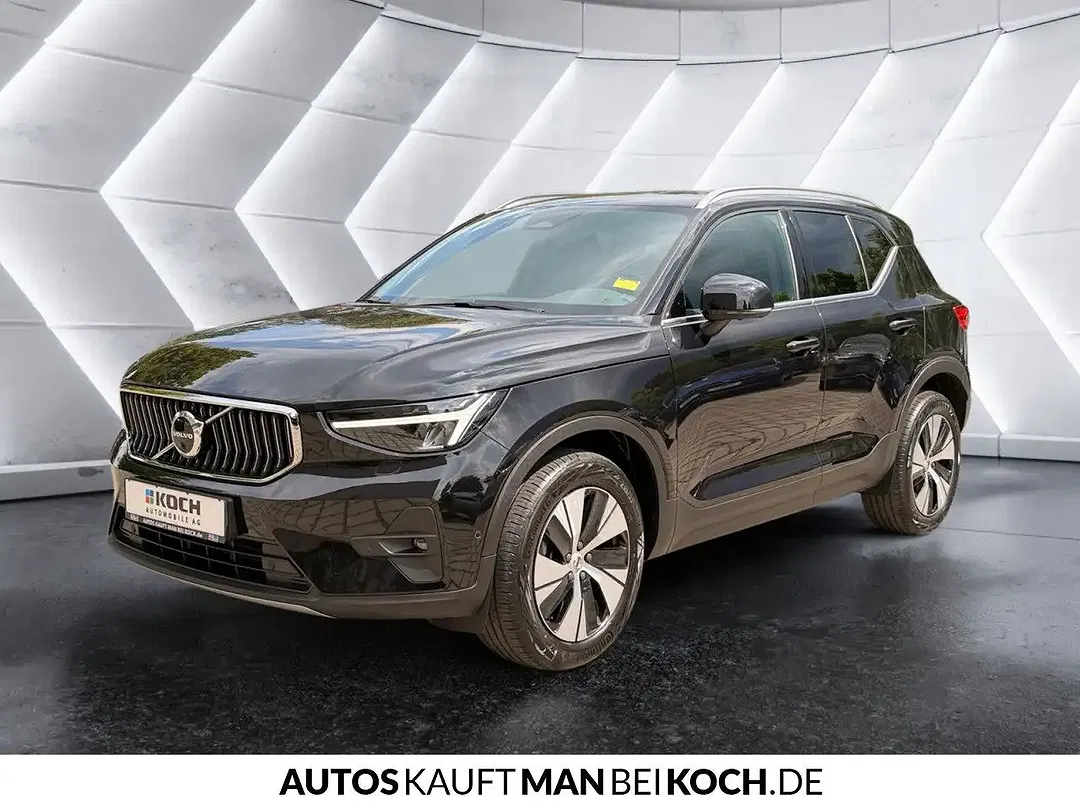 Volvo XC40 B4 AWD Plus Bright - Thumbnail 1