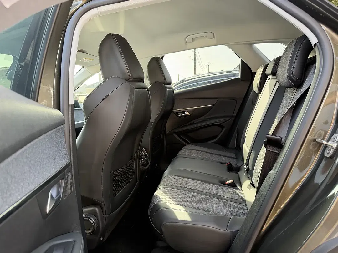 Peugeot 3008 BlueHDi - Thumbnail 9