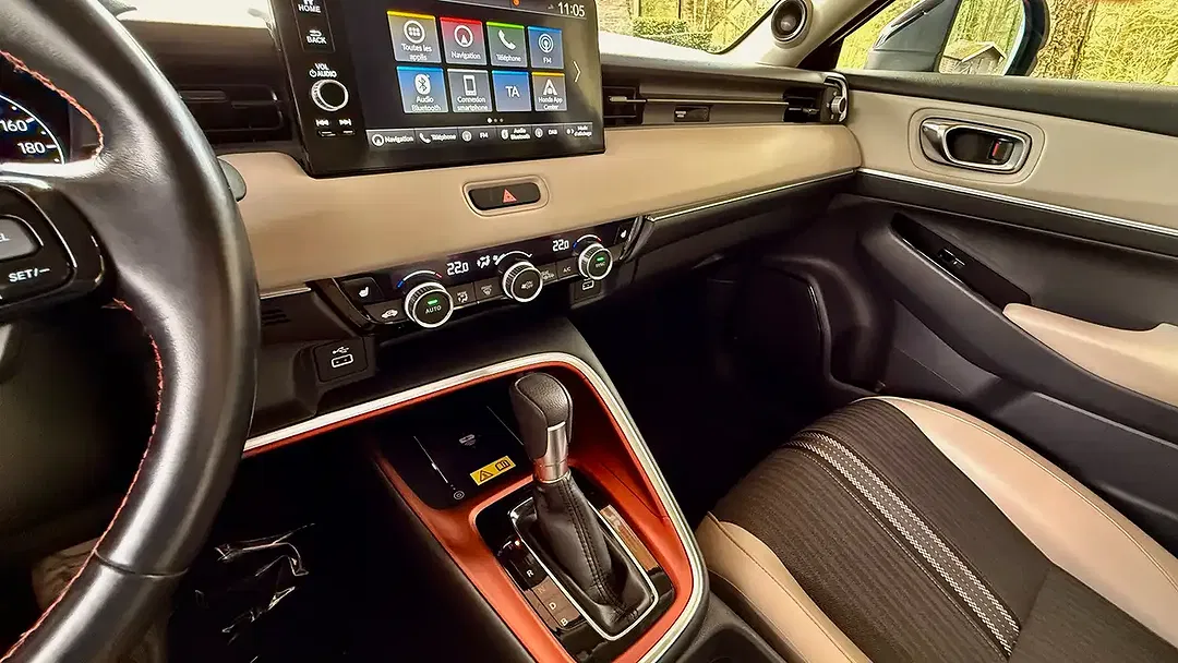 Honda HR-V VTEC e-CVT Sport Advance Premium - Thumbnail 31