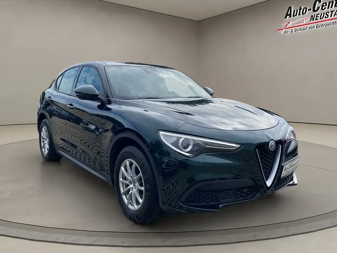 Alfa Romeo Stelvio Q4 Business - foto 1