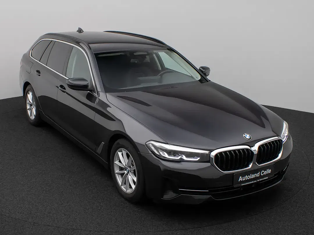 BMW 520 Sport - Thumbnail 2