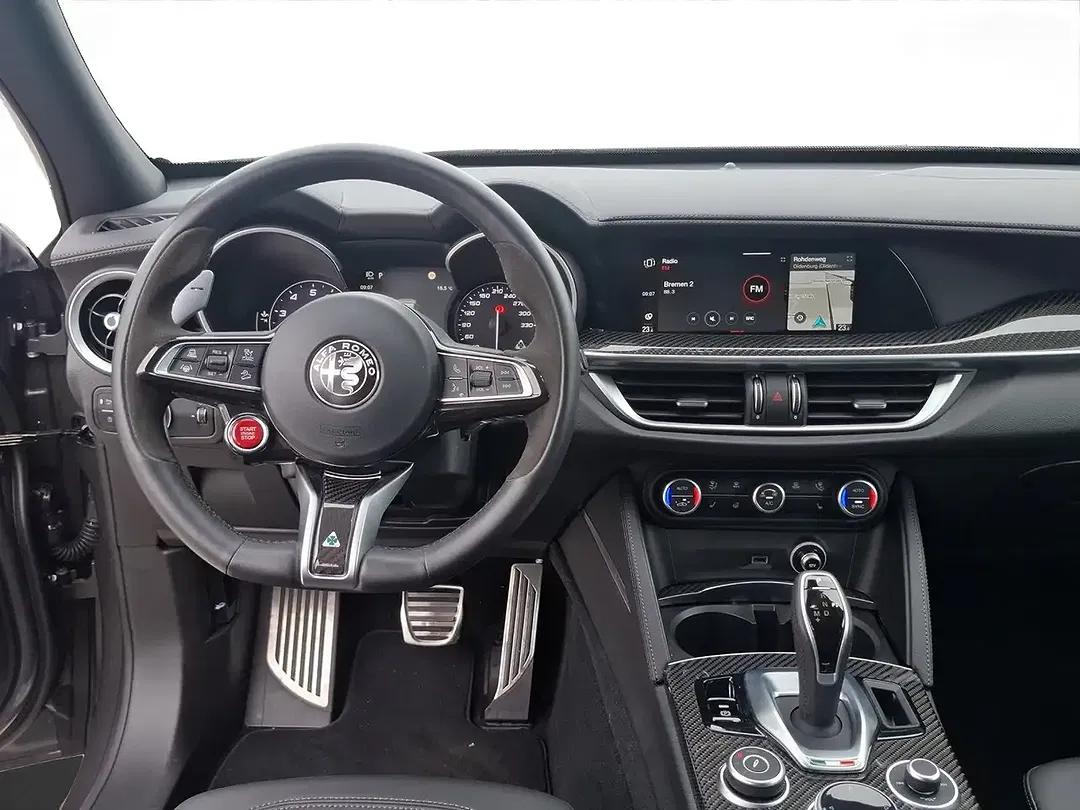 Alfa Romeo Stelvio 2.9 V6 Bi-Turbo Q4 Quadrifoglio - foto 13
