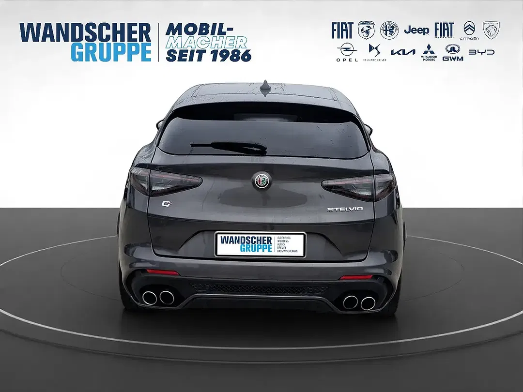 Alfa Romeo Stelvio 2.9 V6 Bi-Turbo Q4 Quadrifoglio - Thumbnail 4