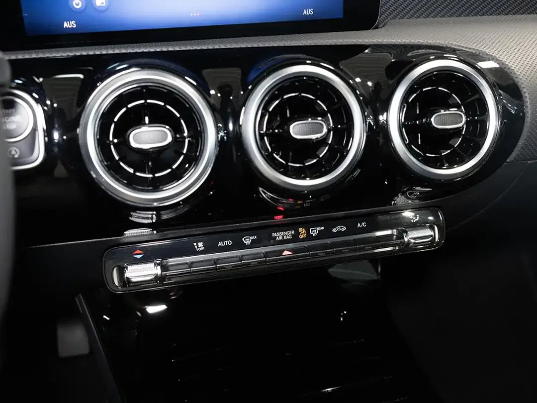 Mercedes-Benz A 200 Progressive - Thumbnail 15