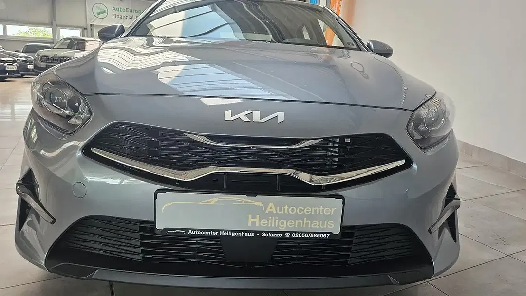 Kia Ceed / cee'd DCT Vision - Thumbnail 10