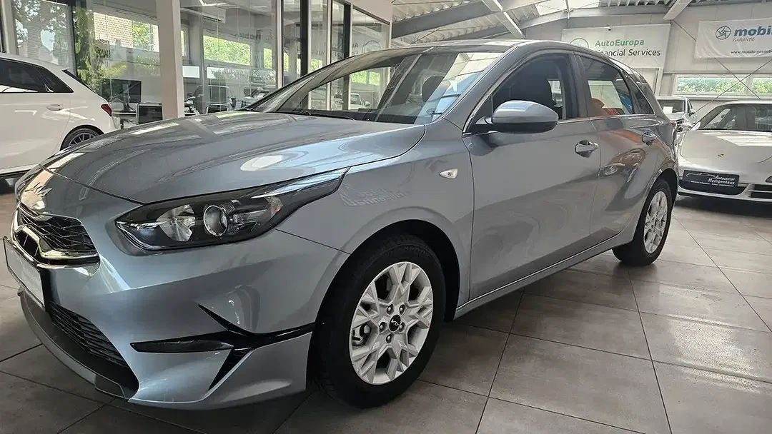 Kia Ceed / cee'd DCT Vision - Thumbnail 9