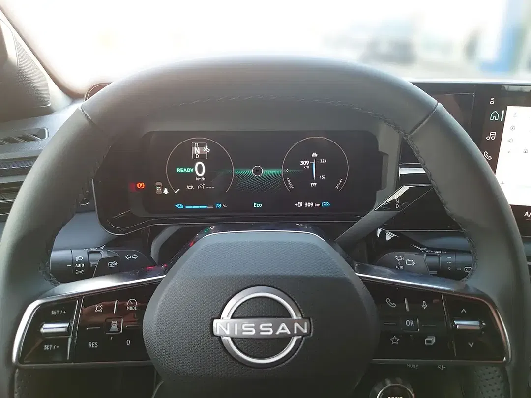 Nissan Micra Evolve - Thumbnail 11