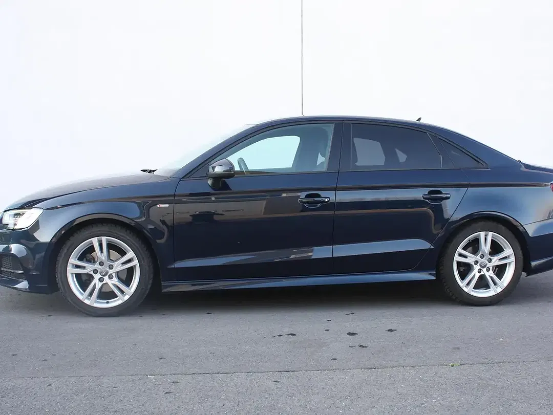Audi A3 35 TFSI S line - Thumbnail 7