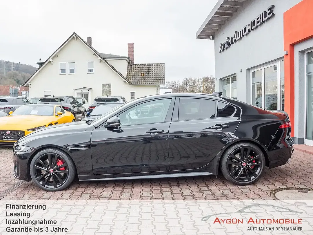 Jaguar XE P250 R-Dynamic Black - Thumbnail 7
