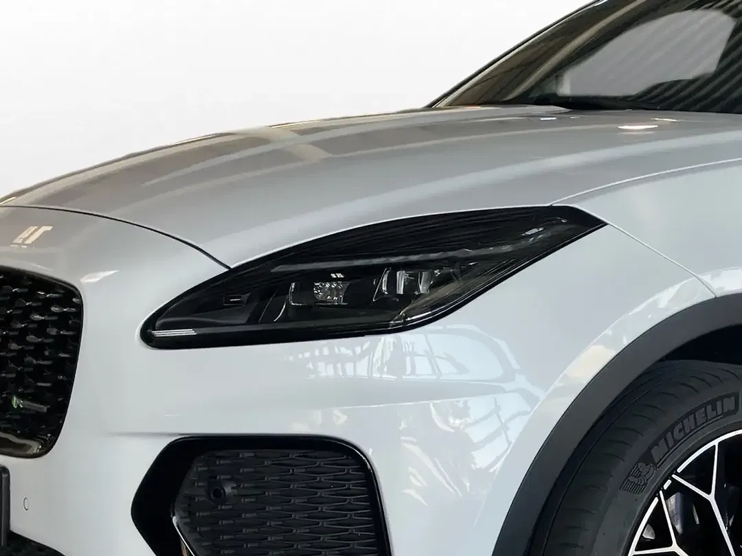Jaguar E-Pace D200 4x4 R-Dynamic SE - foto 14