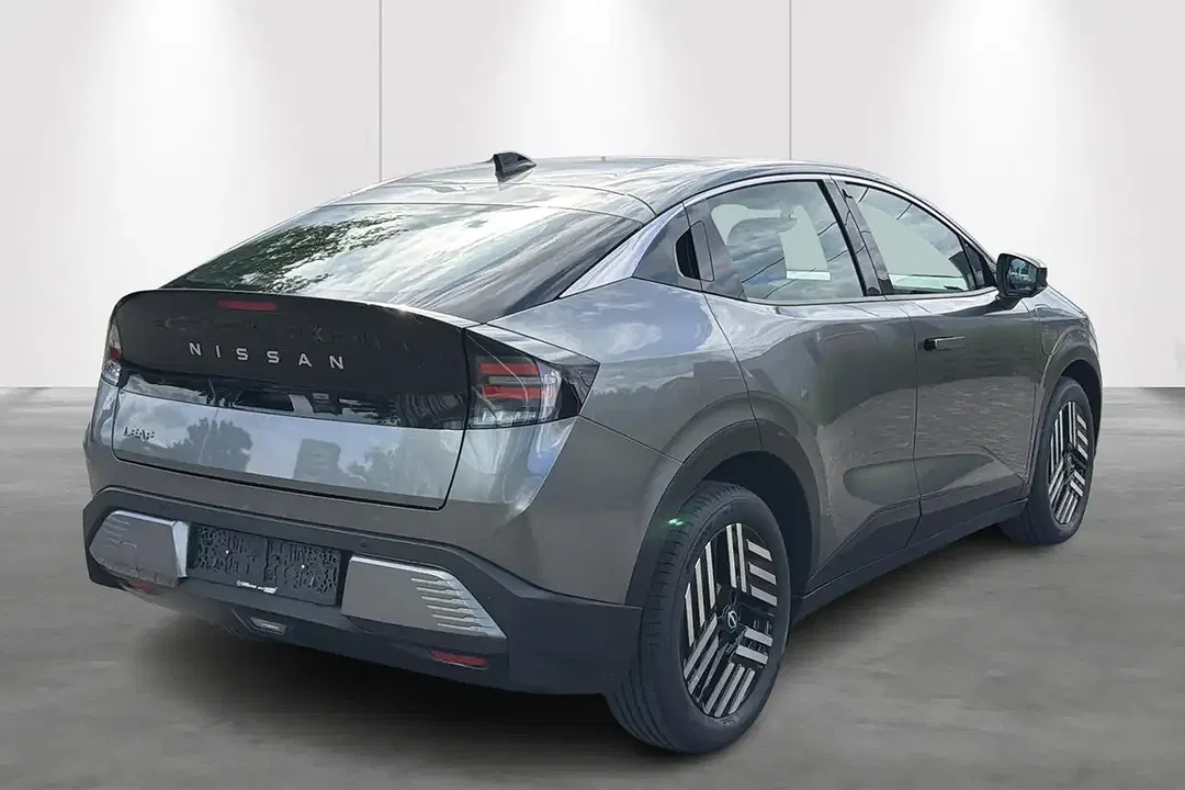Nissan Leaf Plus - Thumbnail 4