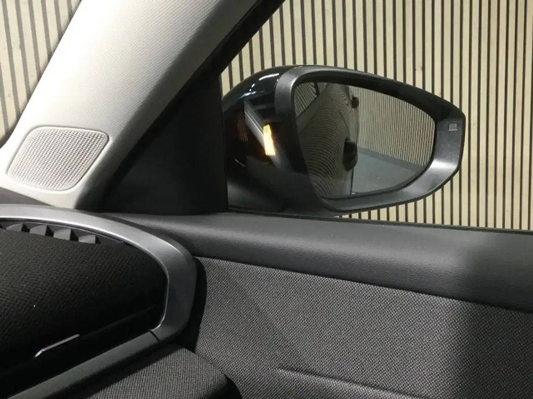 Volkswagen T-Roc 1.5 eTSI DSG Life - Thumbnail 14