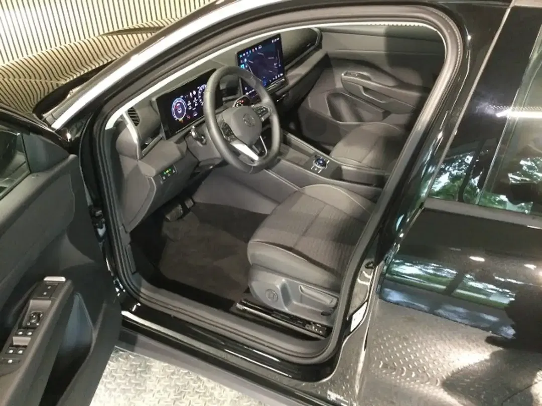 Volkswagen T-Roc 1.5 eTSI DSG Life - Thumbnail 3