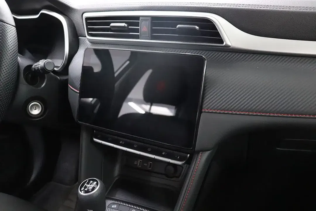 MG ZS 1.5 Luxury - Thumbnail 10