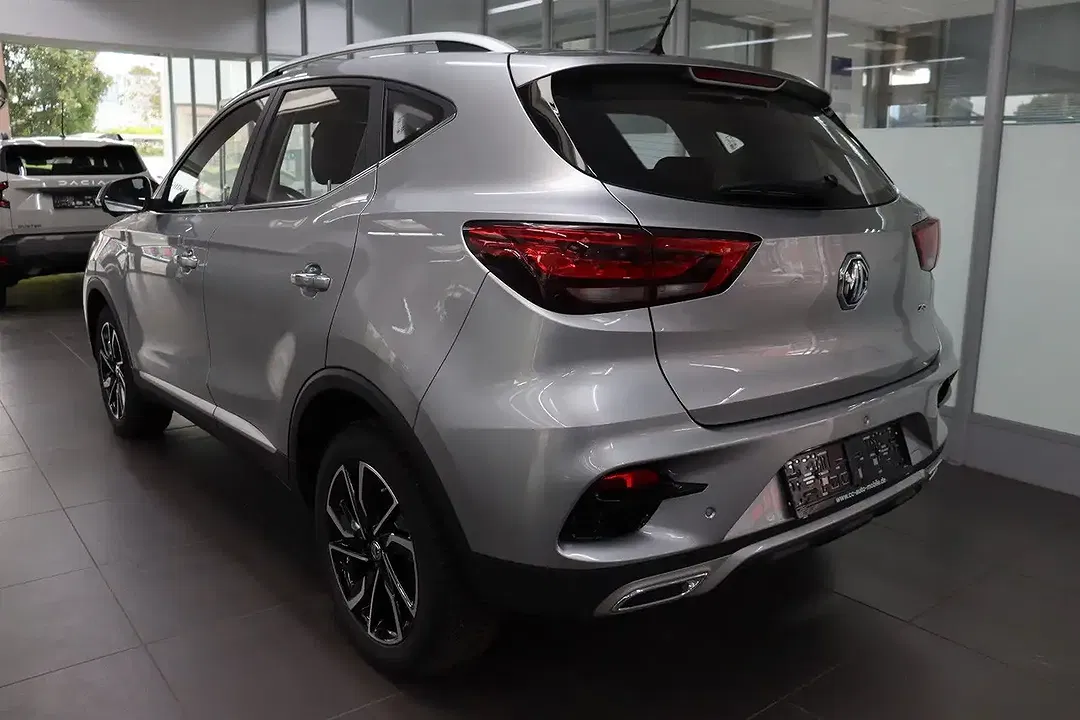 MG ZS 1.5 Luxury - Thumbnail 6