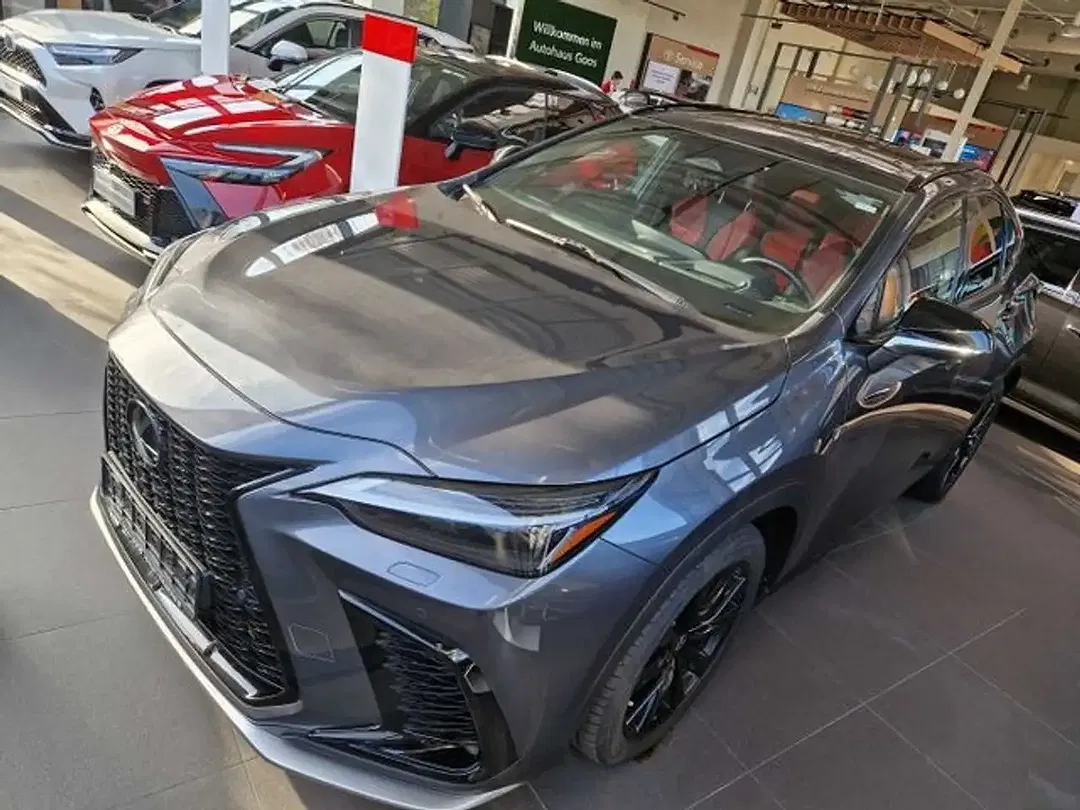 Lexus NX 350h E-FOUR F SPORT - foto 1