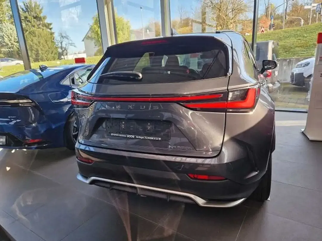 Lexus NX 350h E-FOUR F SPORT - Thumbnail 3