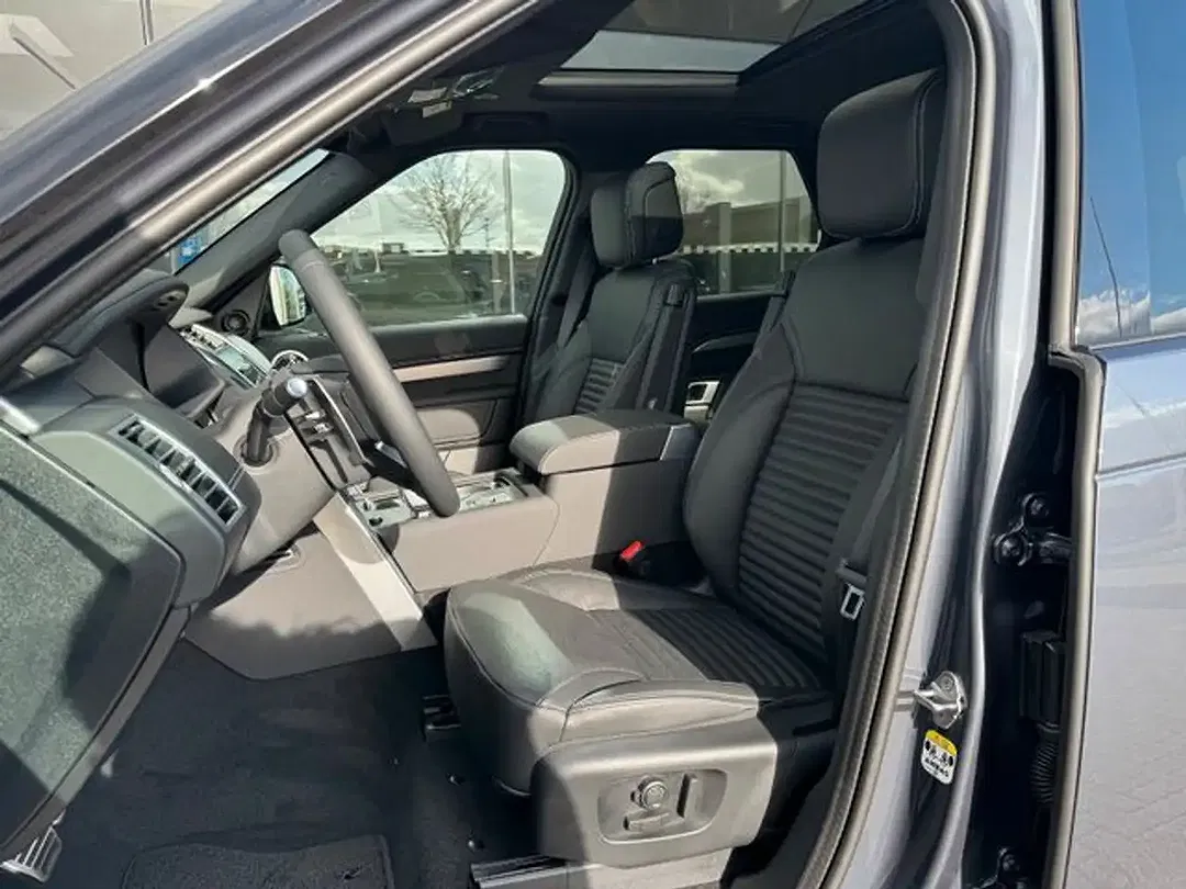 Land Rover Discovery D350 - Thumbnail 10