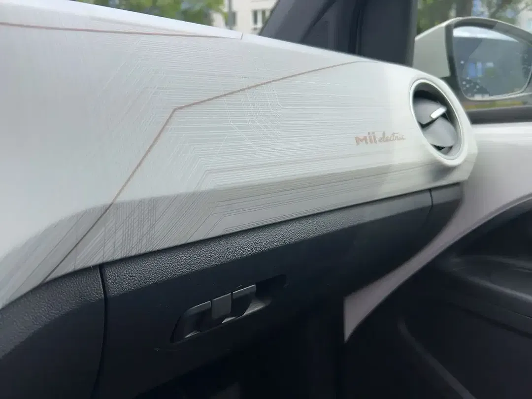 SEAT Mii EV Plus - Thumbnail 14