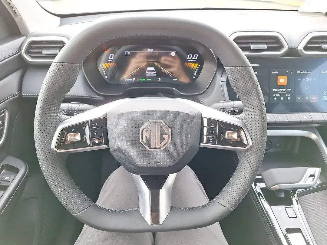 MG ZS Hybrid+ Luxury - foto 15
