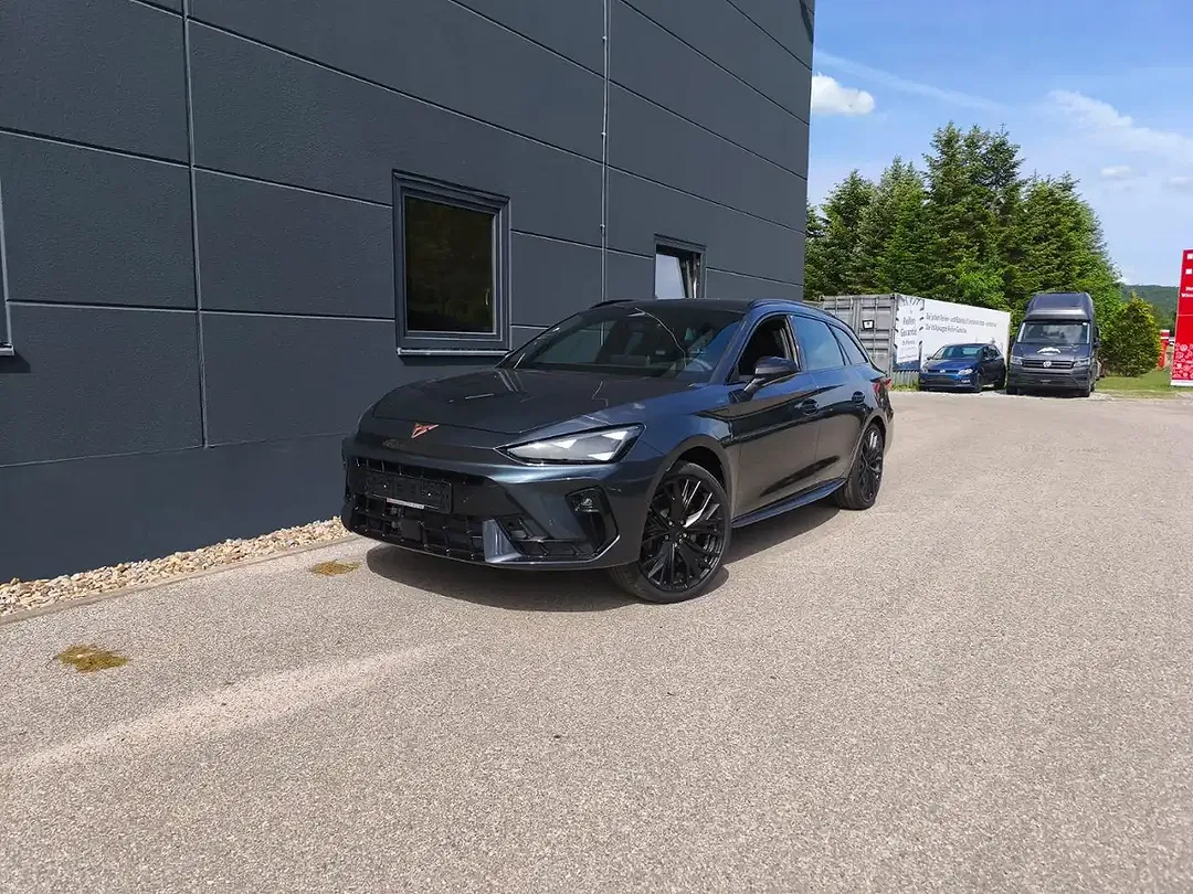 CUPRA Leon 1.5 VZ Sportstourer Edition - Thumbnail 2