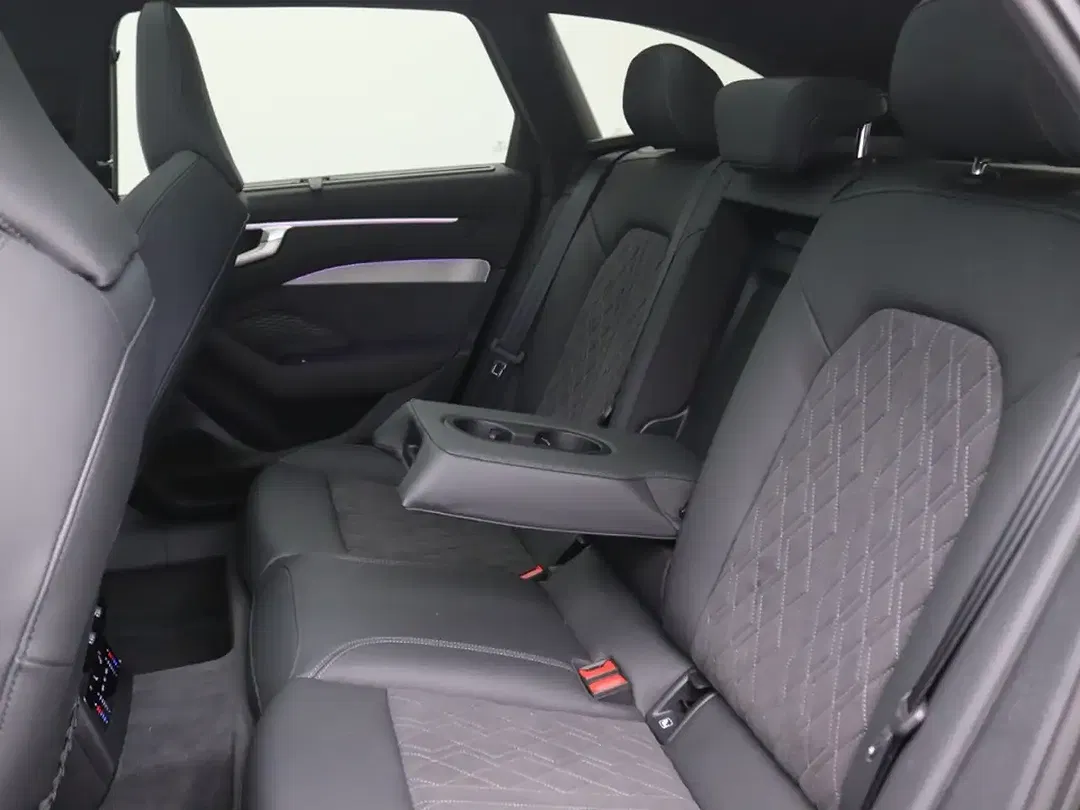 Audi A6 3.0 TFSI quattro Avant - Thumbnail 12