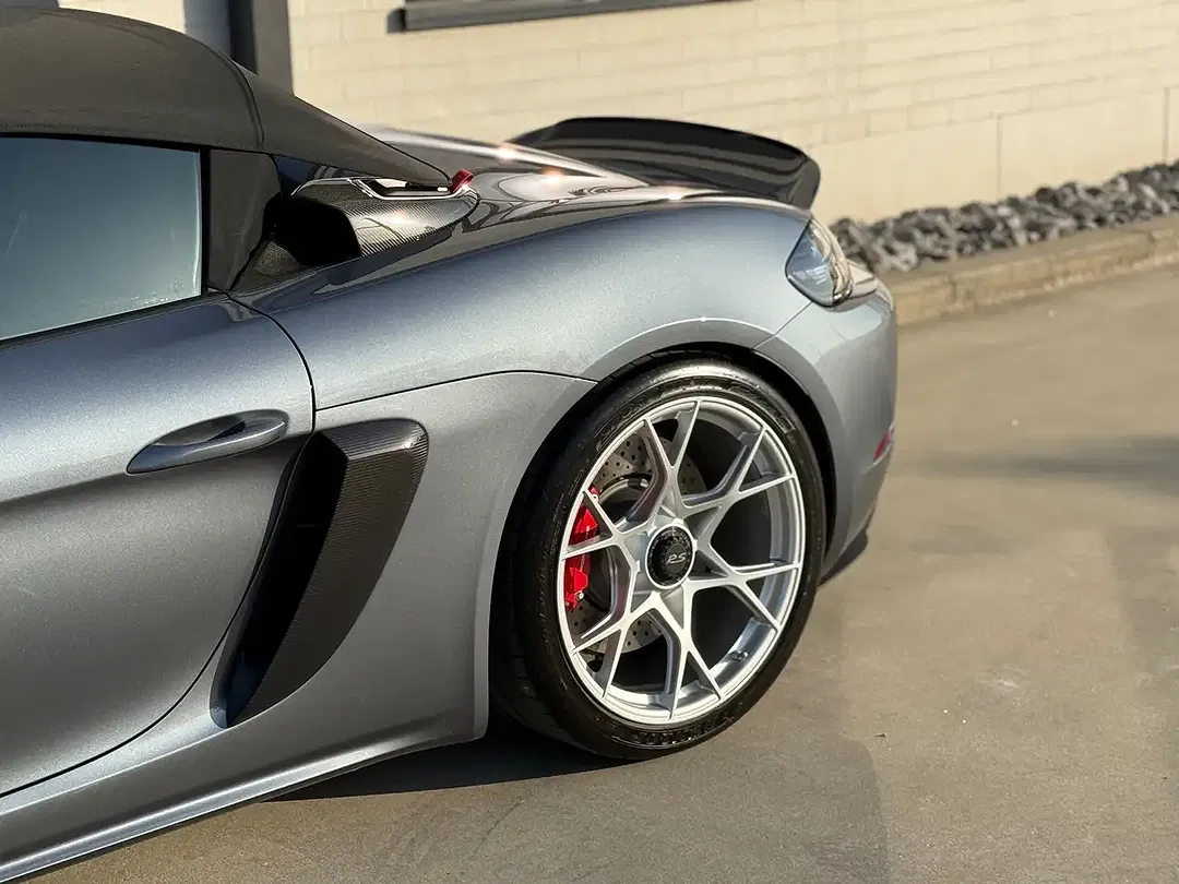 Porsche 718 Spyder 4.0 RS Weissach - Thumbnail 11