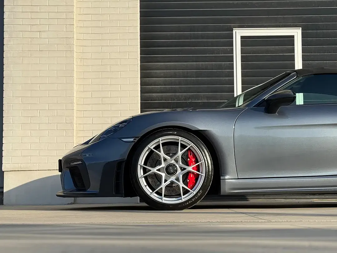 Porsche 718 Spyder 4.0 RS Weissach - Thumbnail 8