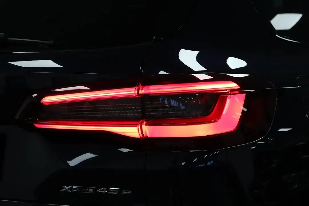 BMW X5 xDrive M Sport - Thumbnail 12