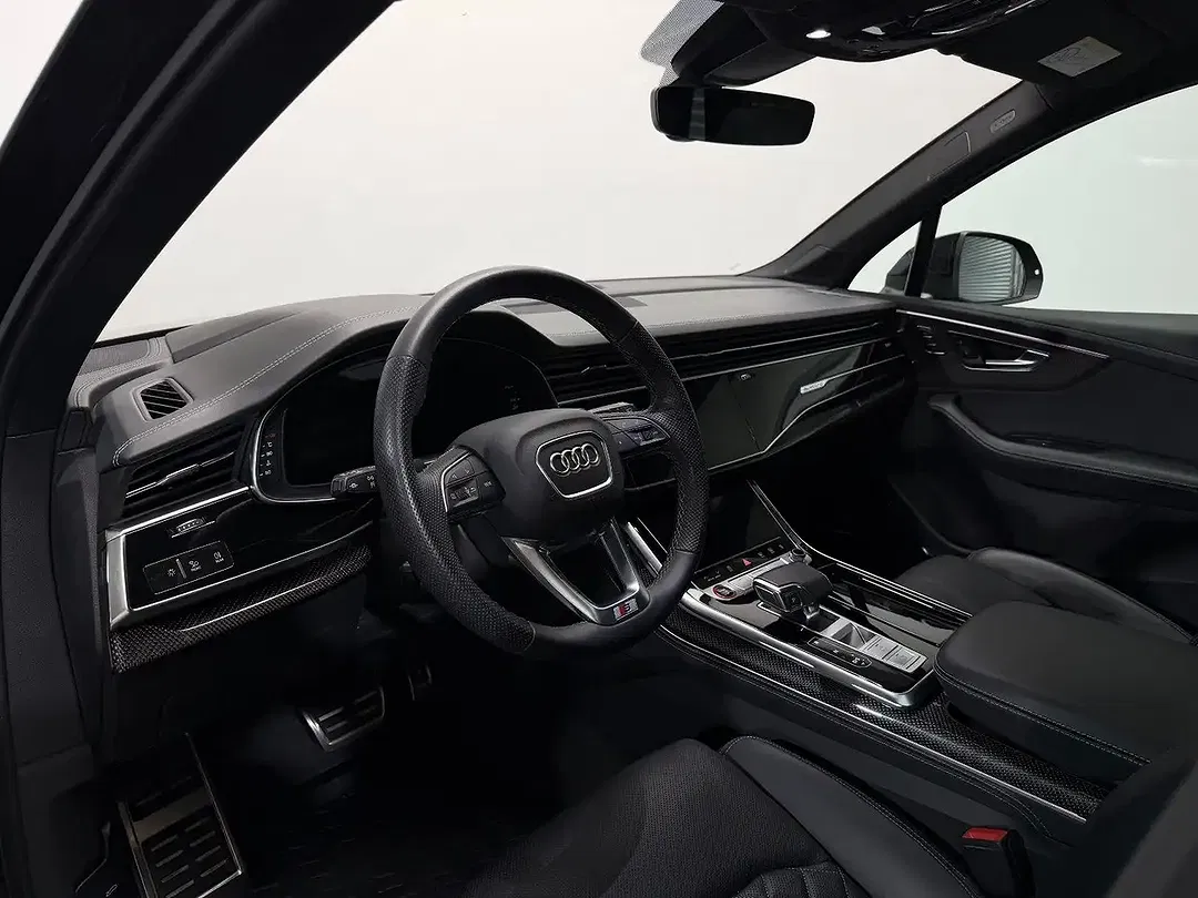 Audi SQ7 4.0 TFSI quattro competition plus - Thumbnail 12