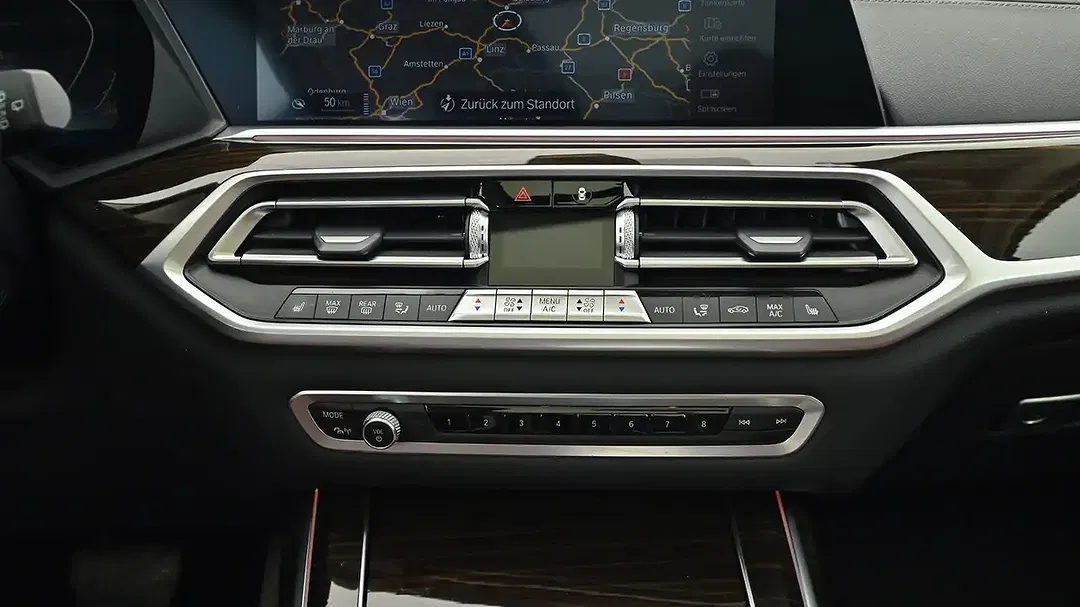 BMW X7 AUT xDrive - Thumbnail 7