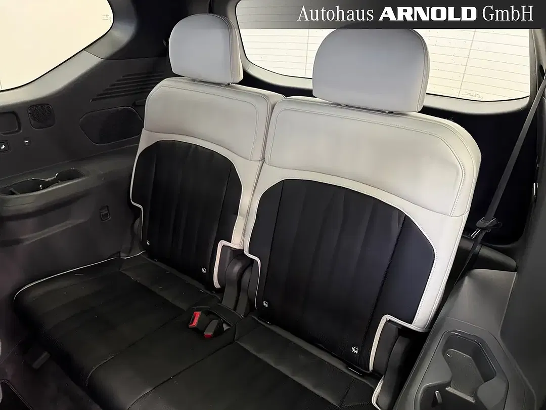 Kia EV9 AWD GT-Line Launch Edition - Thumbnail 14