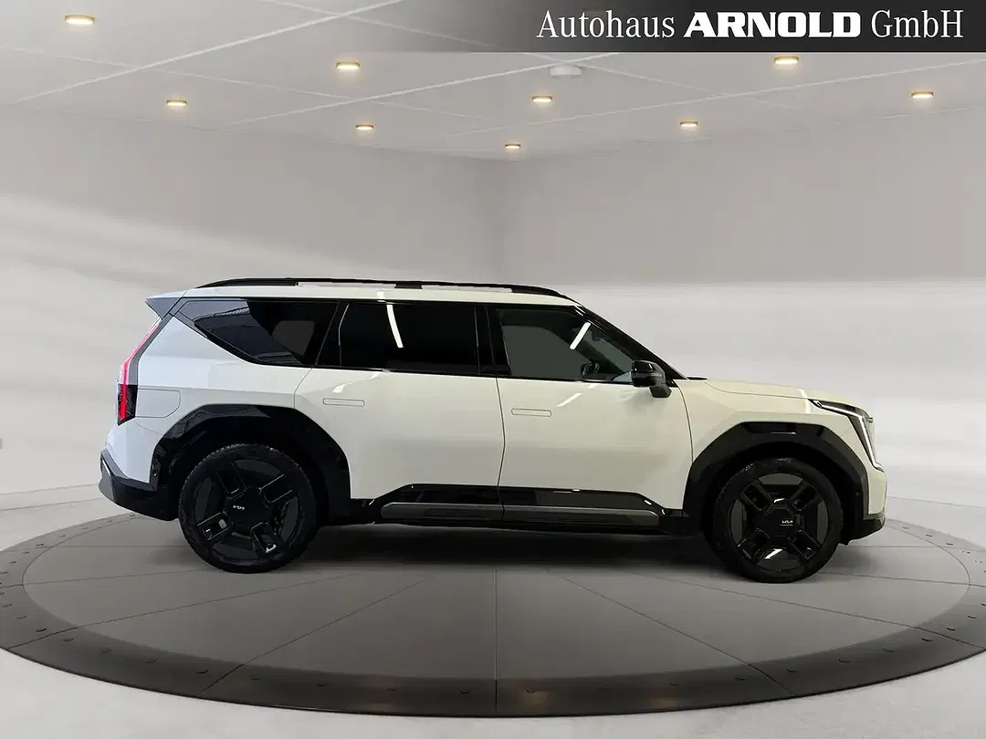 Kia EV9 AWD GT-Line Launch Edition - Thumbnail 5