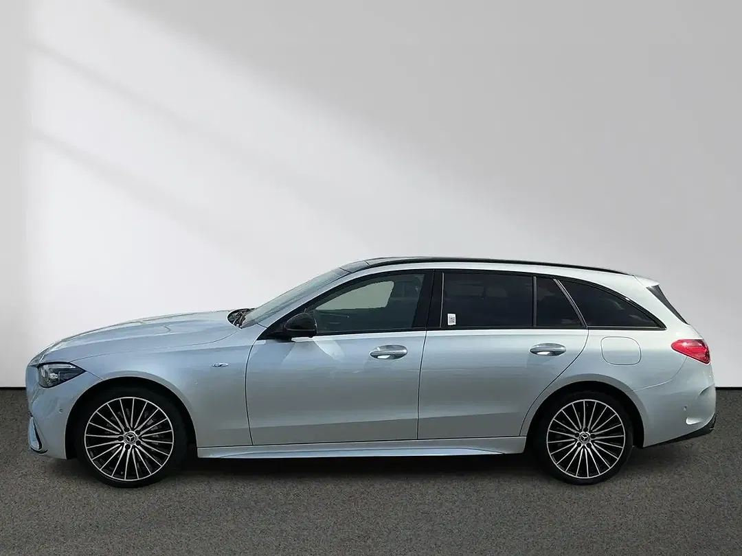 Mercedes-Benz C 300 AMG Night - Thumbnail 2