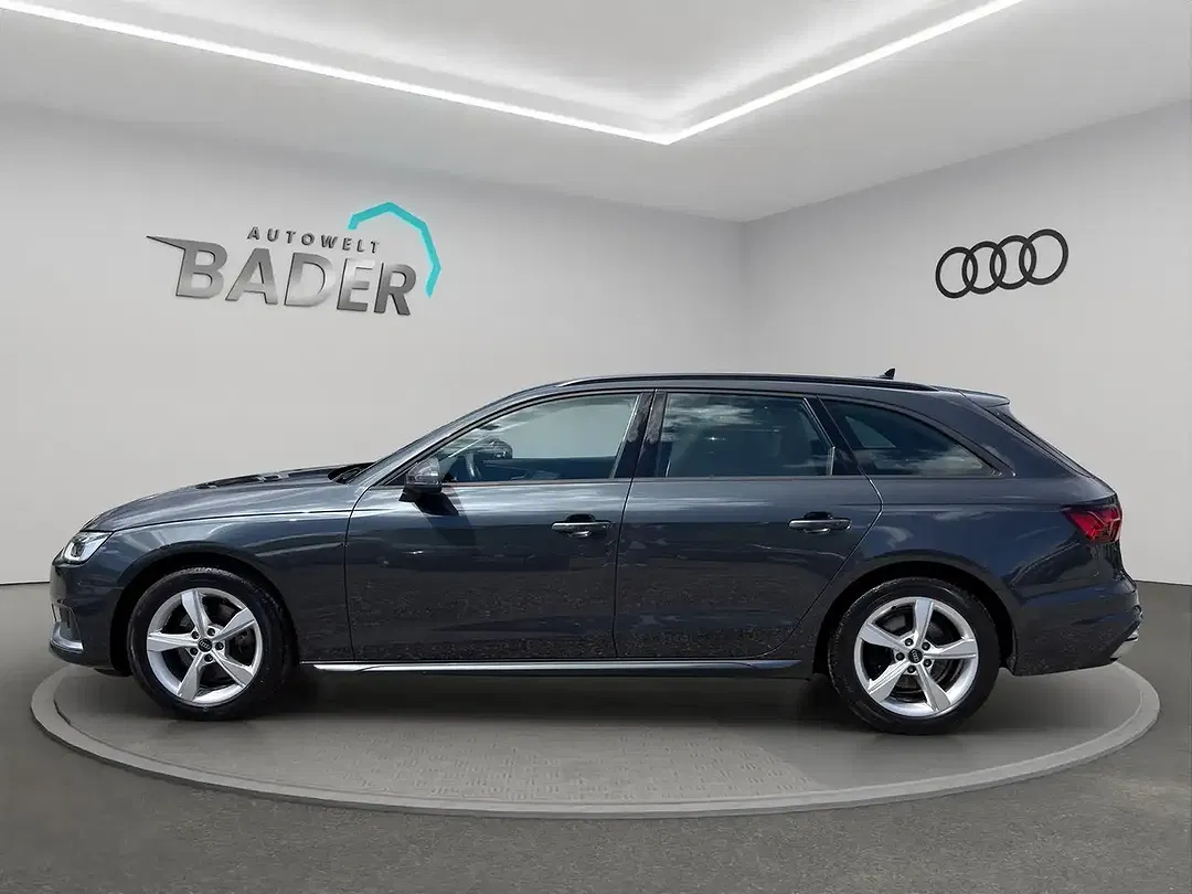 Audi A4 30 TDI Avant advanced - Thumbnail 3
