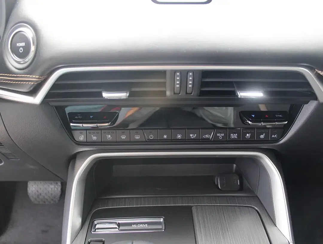 Mazda CX-80 AWD Homura Plus - Thumbnail 13