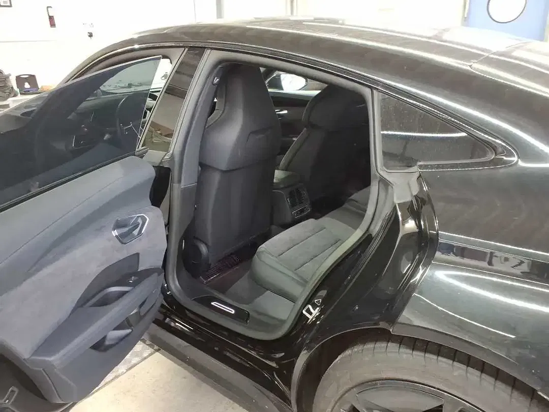 Audi RS e-tron GT quattro - Thumbnail 9