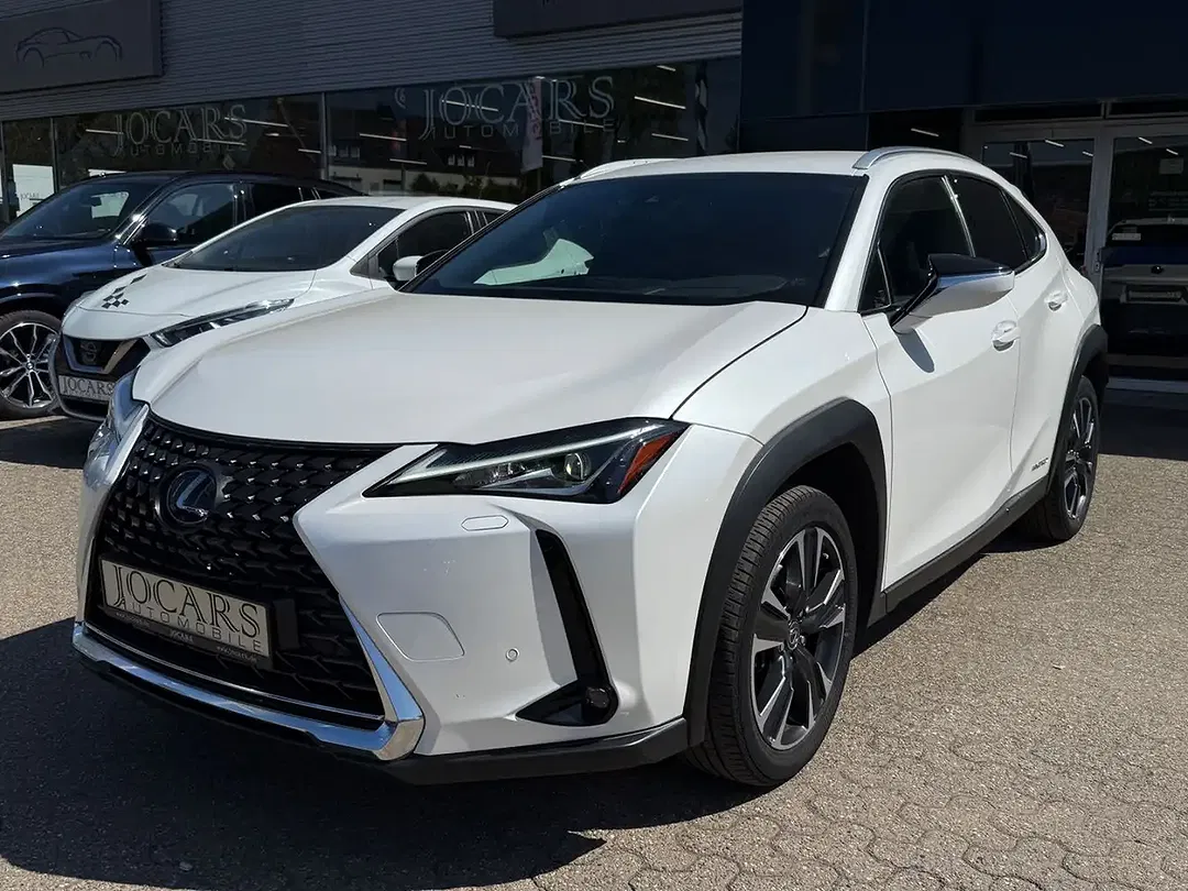 Lexus UX 250h - foto 1