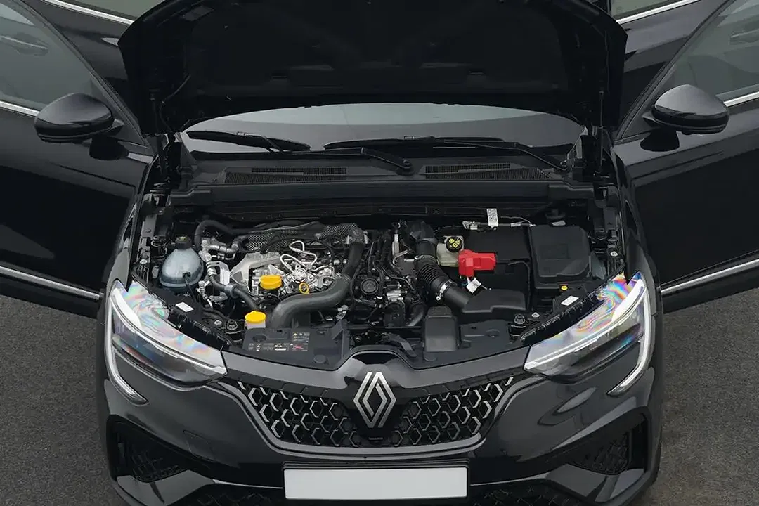 Renault Arkana MHEV EDC Techno - Thumbnail 5
