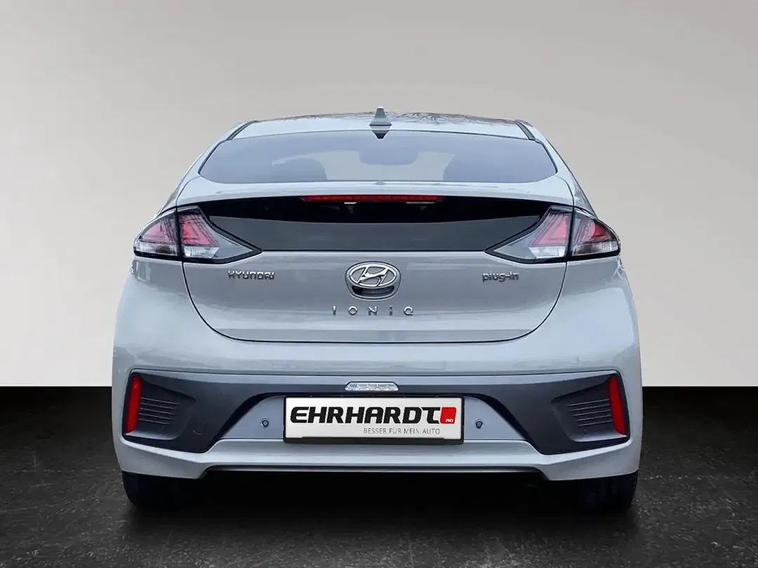 Hyundai IONIQ 1.6 GDI PHEV Style - Thumbnail 4