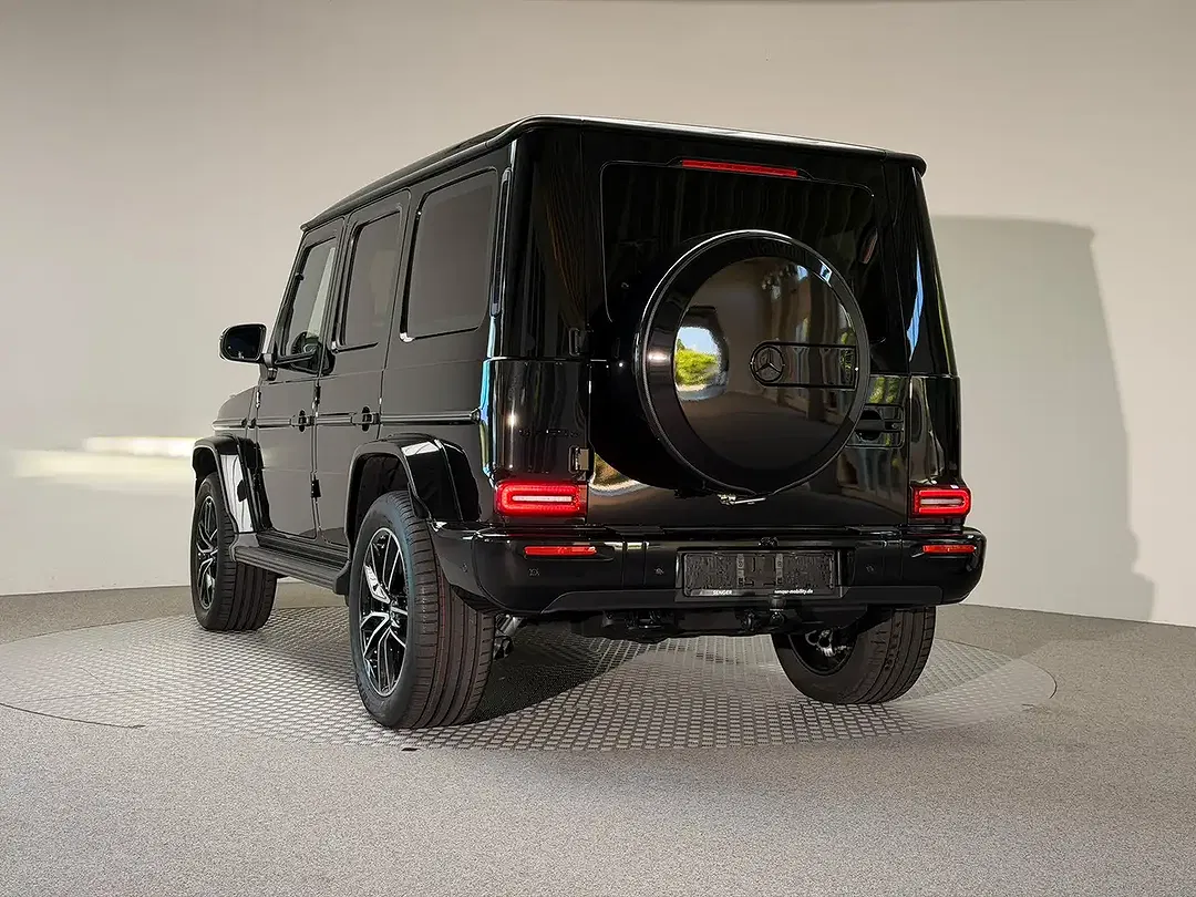 Mercedes-Benz G AMG Line Night - Thumbnail 3