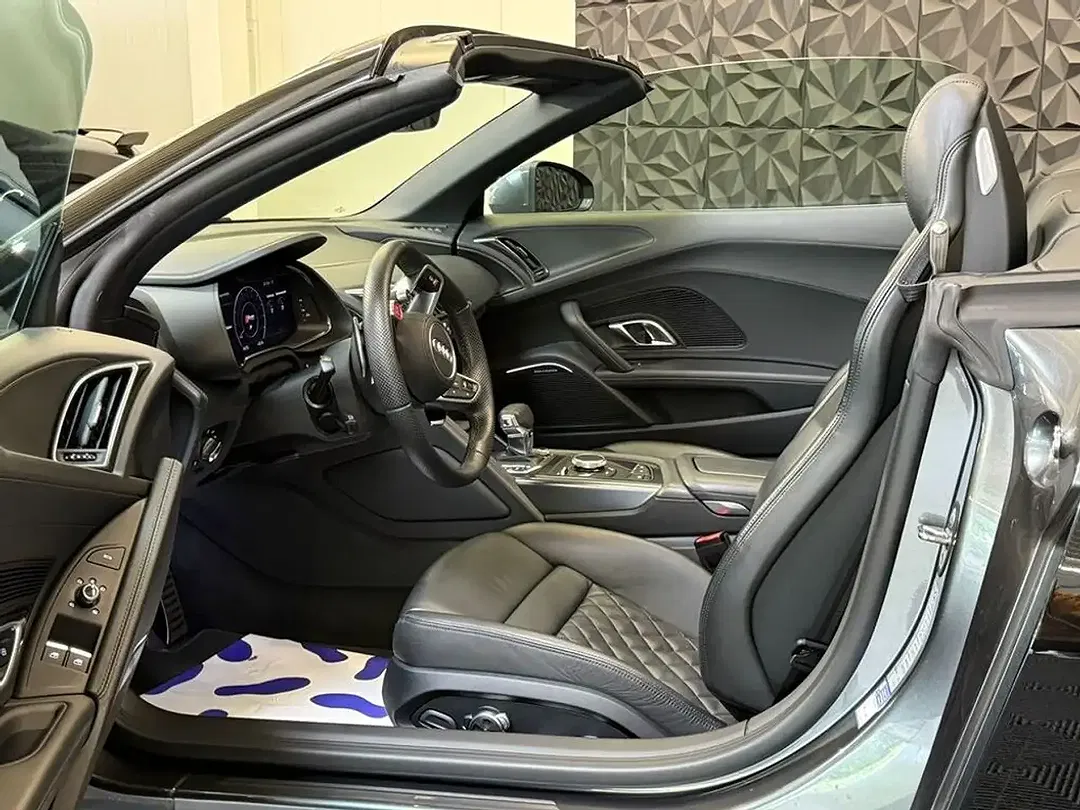 Audi R8 5.2 FSI quattro performance - Thumbnail 10