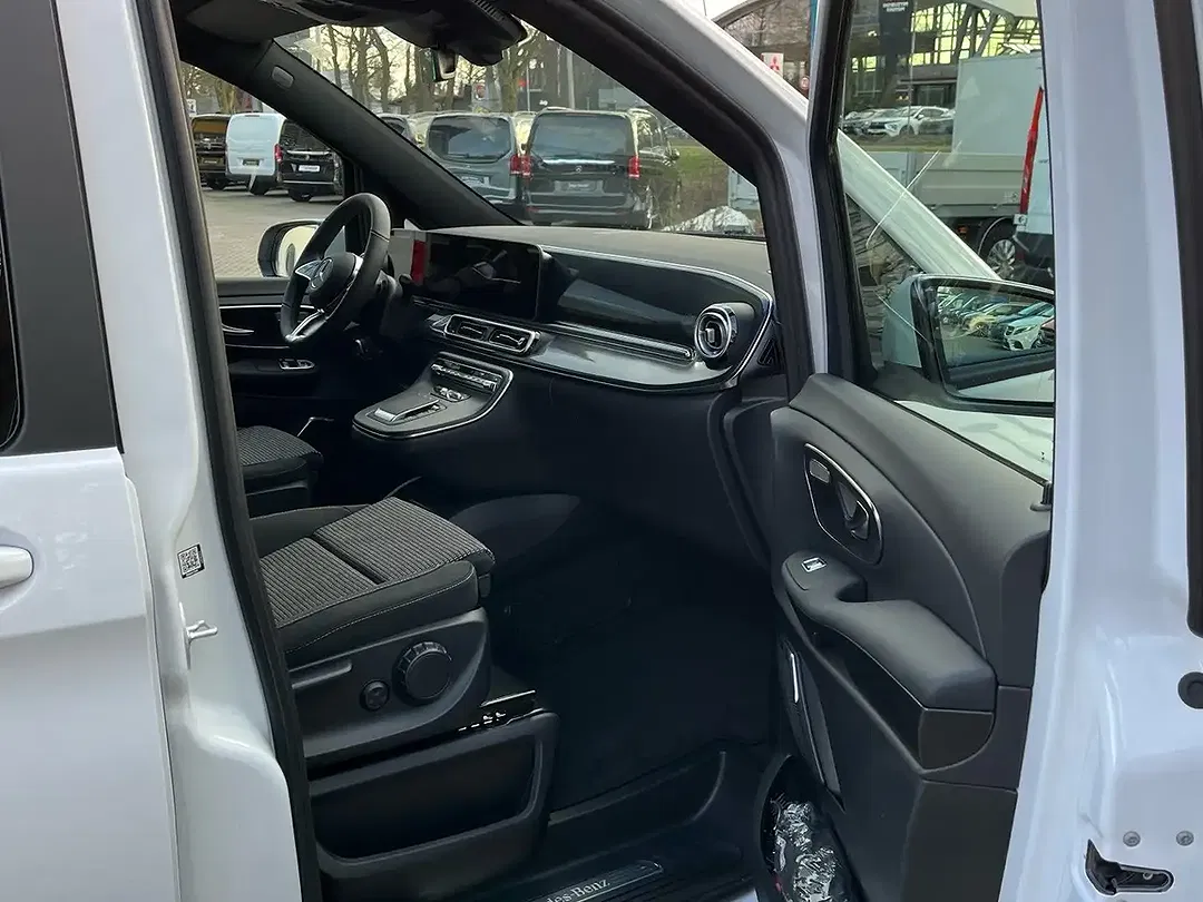 Mercedes-Benz V 250 9G-TRONIC Style - Thumbnail 11