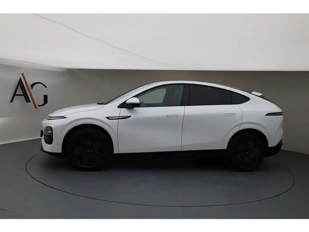 Xpeng G6 RWD MY2025 Standard Range - Thumbnail 3