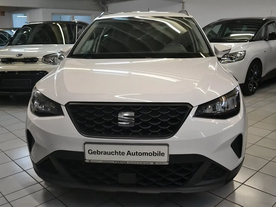 SEAT Arona Style - Thumbnail 3