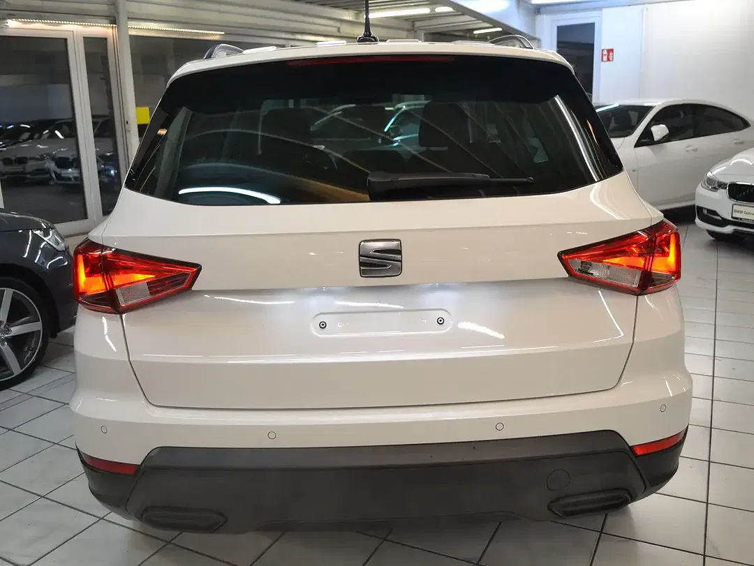 SEAT Arona Style - Thumbnail 4