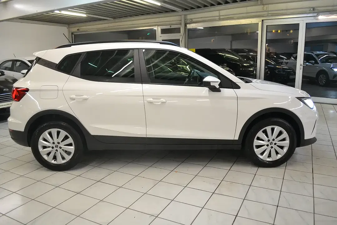 SEAT Arona Style - Thumbnail 8